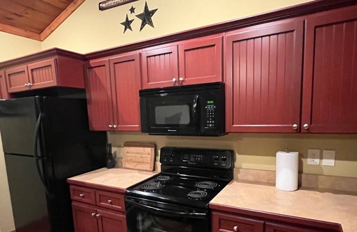 Hayesville Cabin | 2 Bedroom 1 Bath Hayesville Cabin