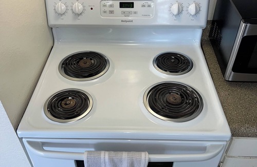 Mid City South Condo | 2-bedroom 2 full bath condo in Baton Rouge,La 6 minutes from LSU