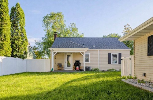 Appleton House | 2 Bedroom Corporate Bungalow