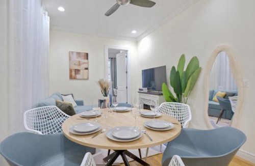 Bloomingdale Apartment | 2 Bedroom Quite Nest