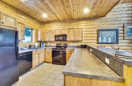 Boyne City Cabin | 2 Bedroom with an enclosed loft! Mountain Cabin 801 Sleeps 8