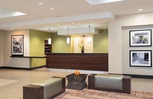Grand Rapids House | 2 Comfortable Rooms w/Family Amenities, Pool Access & Free Airport Shuttle