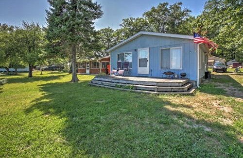 Long Lake House | 2 Mi to Boat Ramp! Family Cabin on Long Lake