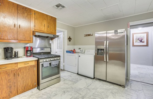 Thibodaux House | 2 Mi to Nicholls State University: Home w/Yard