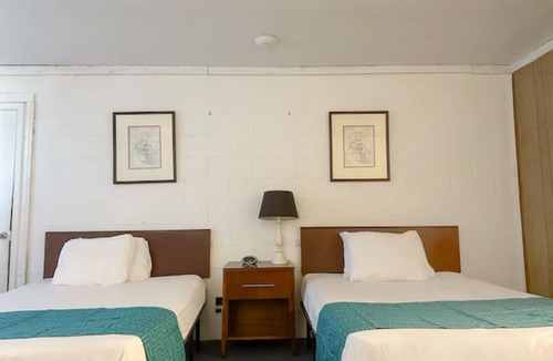 Spencer Hotel | 2 Units | Adventure-Ready Stay Minutes from Fall Creek Falls State Park