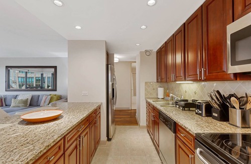 Near North Side Condo | 2bd River North Condo with Million Dollar Views! by AllSet Turnover