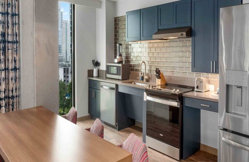 Civic District Condo | 2br Deluxe Unit| Rooftop Pool | Downtown Austin