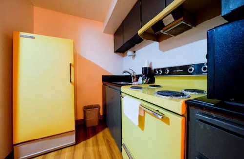 Hermiston Hotel | 3 Affordable Downtown Hermiston Rooms w/Kitchenette— Free Onsite Parking