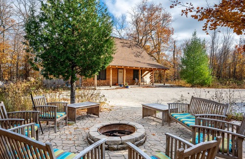 Sister Bay Cabin | 3 bed 2 bath log cabin w/firepit in Sister Bay, WI