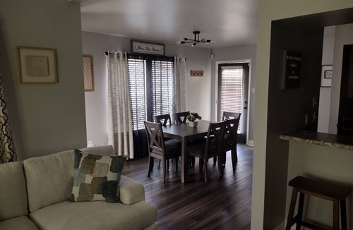 Gretna House | 3-bedroom townhome beauty!