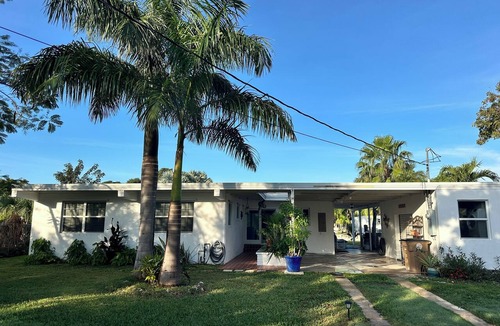 Whispering Pines House | 3 BR Canal Home in Big Pine Key, FL - Private Pool/Spa - Great Boating Access!