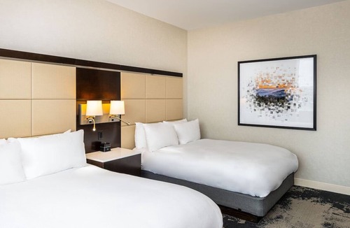Redwood Shores Hotel | 3 Classic 2 Double Rooms at Grand Bay San Francisco Hotel, Pet-friendly w/Pool