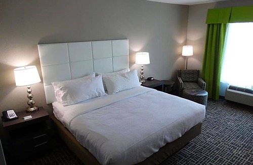 Covington Hotel | 3-Star Hotel ∙ Holiday Inn Covington, an IHG Hotel
