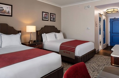 Arts/Warehouse District Hotel | 3 Stylish Units, Relax and Unwide, Near Lafayette Square!