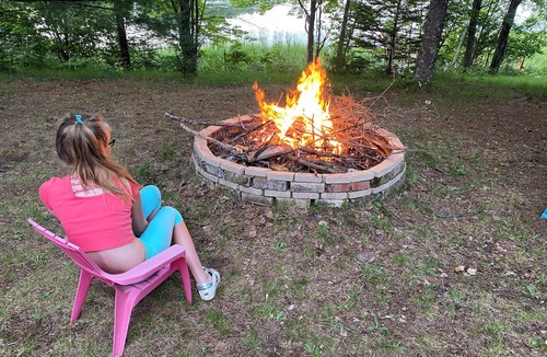 Wauksaukee House | 3BD vacation paradise on serene 55 acre lake