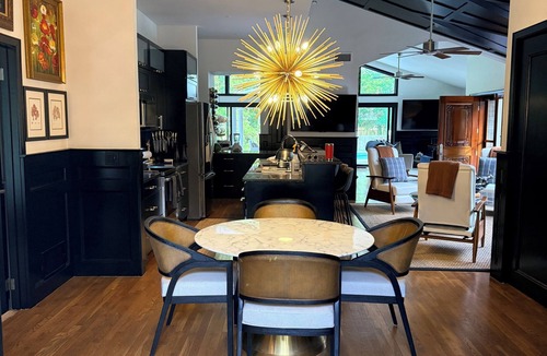 Flanders House | 3BR Hamptons Escape: Private Pool & Tennis, Modern Interior. 10 mins to Dune Rd.