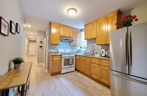 Armour Square Apartment | 4 #1N - 4 Bedroom/4 Bath Condo - McCormick Place, Wintrust Arena, Chinatown