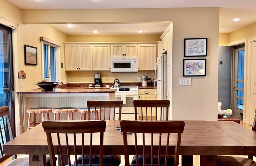 Glen Arbor House | 4 bd Lake Michigan Beachfront Luxury Condo at The Homestead in Glen Arbor