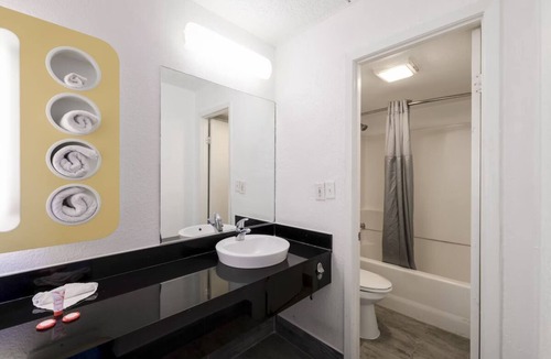 Memorial Hotel | 4 Clean + Comfortable Rooms Perfect for Exploring Edith L Moore Nature Sanctuary