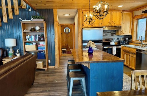 Silver Bay Cabin | 4 Min To Tettgouche|Sauna|Amazing Views|12 Acres