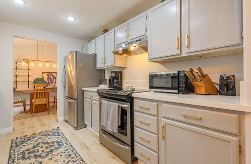 Hillsboro House | 4BR/2.5BA Home, Close to Intel, Nike & Hospitals