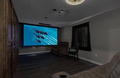 New Warrington House | 536 S 2nd St