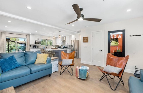 Swiss Manor House | 5BR/3BA Mountain Retreat: Fun in Flagstaff