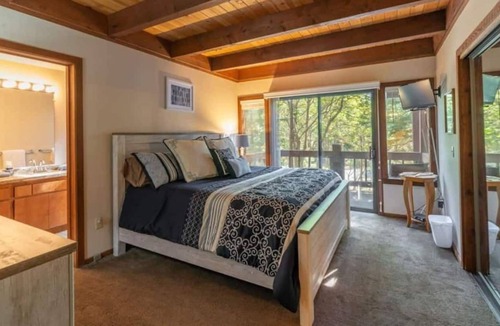 Chamberlands Cabin | 5Weeks on the West Shore!