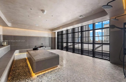 Downtown Miami Condo | 601 RESIDENCES CHARMING STUDIO UNIT #2412
