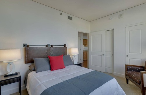 Pearl District Apartment | 647 m² Apartment ∙ 1 bedroom ∙ 4 guests