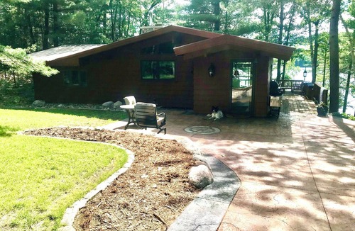 Iron River Cabin | 7 acre private retreat, cabin and bunk house, Rave, kayaks, paddleboat, pontoon