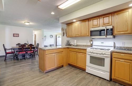 Bridgman Cottage | 8-acre Bridgman Oasis: Pool, Hot Tub & Game Room