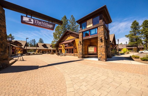 Deer Park House | 9 Hart Mountain