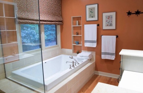 Union Pier House | A Charming Cottage waiting to be enjoyed. *3 night minimum stay required*.