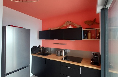 Pietrosella Apartment | A charming setting with the sea in full view!