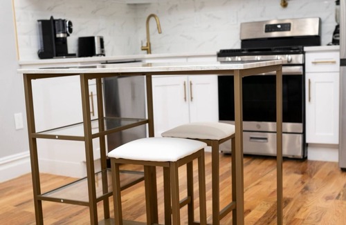 East New York House | A lovely nice building, peaceful, brand new house with furniture, welcoming!
