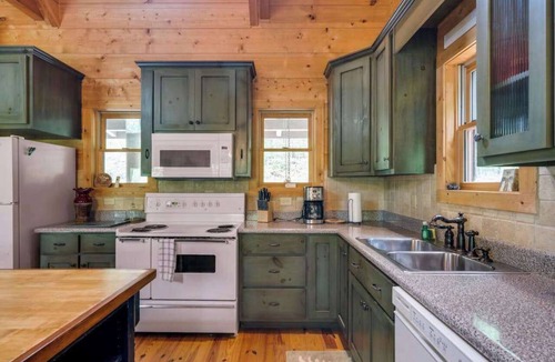 McCaysville Cabin | A Quiet Place Getaway