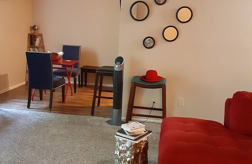 Whittaker Apartment | a Relax and Quiet Place, View to the Forest