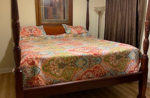 Eufaula Bed & Breakfast | A Secluded Dock On A Private Portion Of Lake Eufaula, In Beautiful Eufaula, AL.