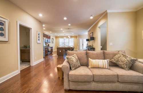 Northeast South Bend House | A View to a Dome -1/2 Mile Walk to Notre Dame Campus!