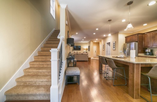 Northeast South Bend House | A View to a Dome -1/2 Mile Walk to Notre Dame Campus!