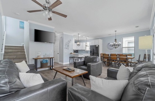 Villages of Crystal Beach House | Abbie's Anchor