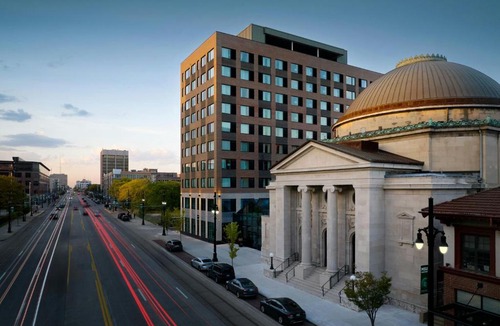 Midtown Hotel | AC Hotel Detroit at the Bonstelle