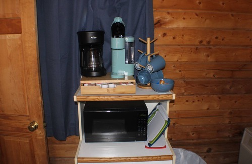 Chassell Cabin | AC4 Northwoods Getaway perfect for relaxing getaway