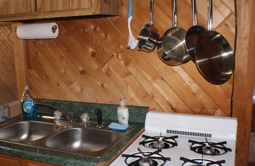 Chassell Cabin | AC4 Northwoods Getaway perfect for relaxing getaway