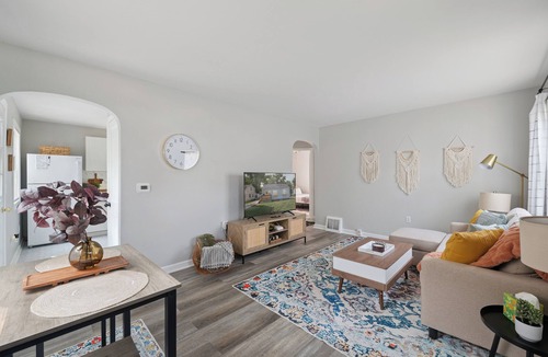 Maumee House | Adorable Maumee Ranch by River/Park-2br fast WiFi
