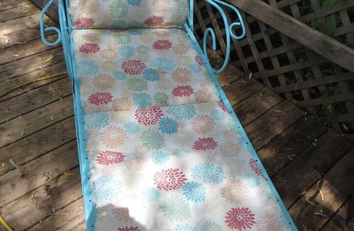 Smyrna House | Adorable vintage flamingo camper