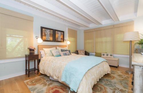 Ocean Beach Apartment | Adventure-Ready Home