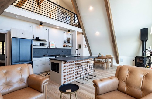 Williams Cabin | Aframe Grand Canyon - Views - Fenced - Modern