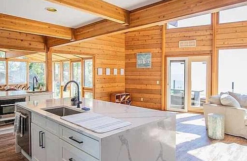 Port Sanilac House | Ainsley's Cove